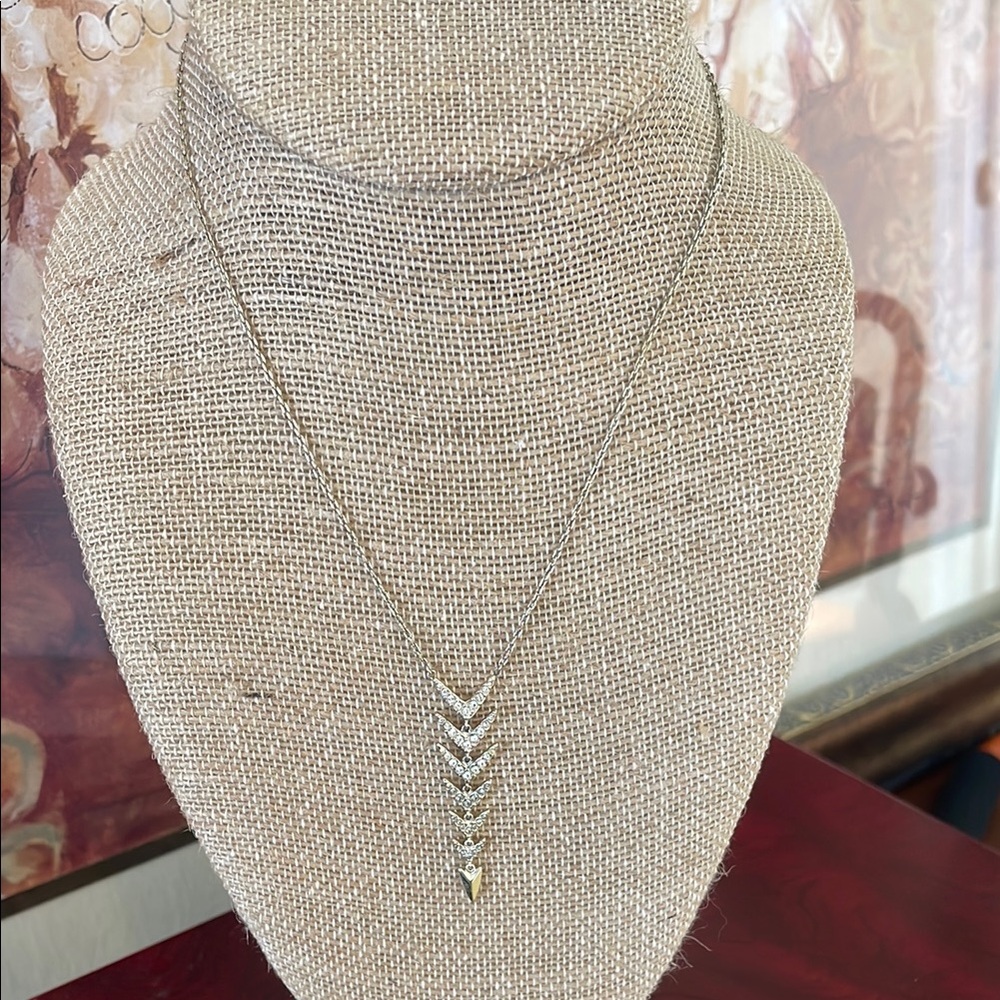 Stella & Dot Reversible Arrow Silver Necklace